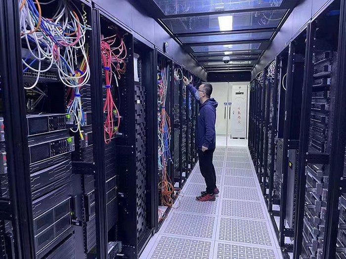 人生就是博信息科技